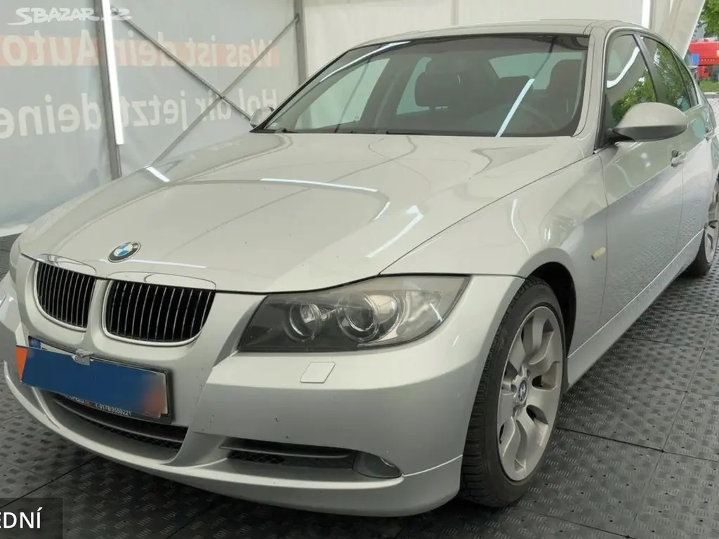 330i N52 e90 6st.Manual, LPG, Xenon, Sport, tažné