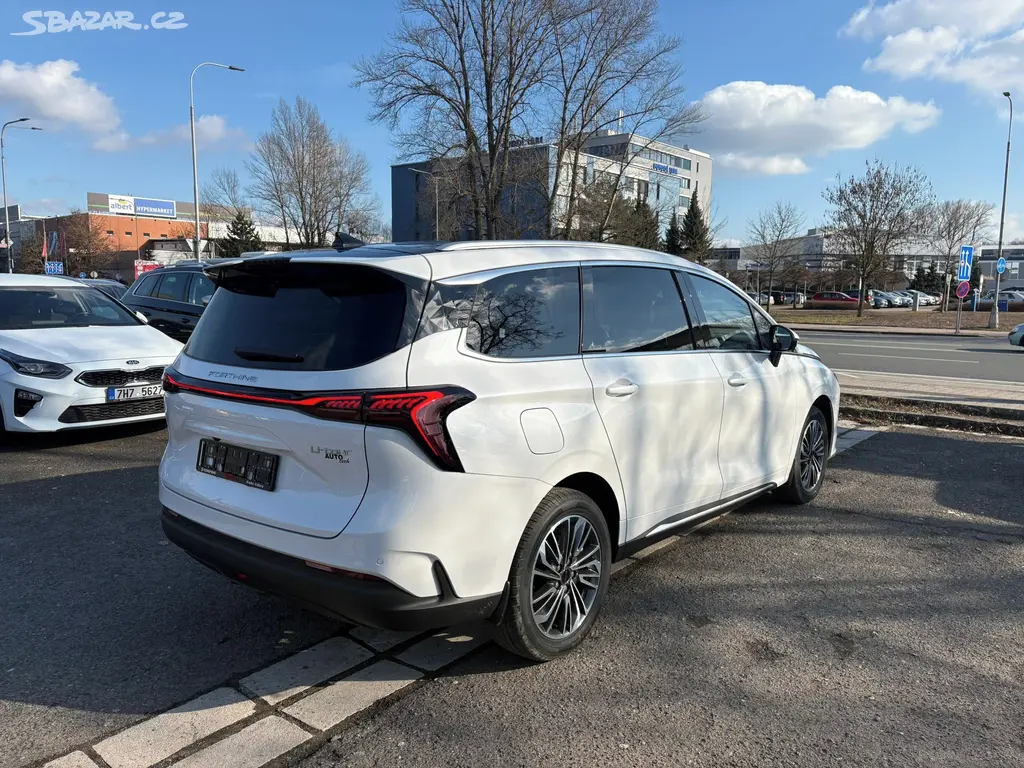 Dongfeng U-Tour, 1.5T 7DTC Exclusive FR URBAN - fotka 4
