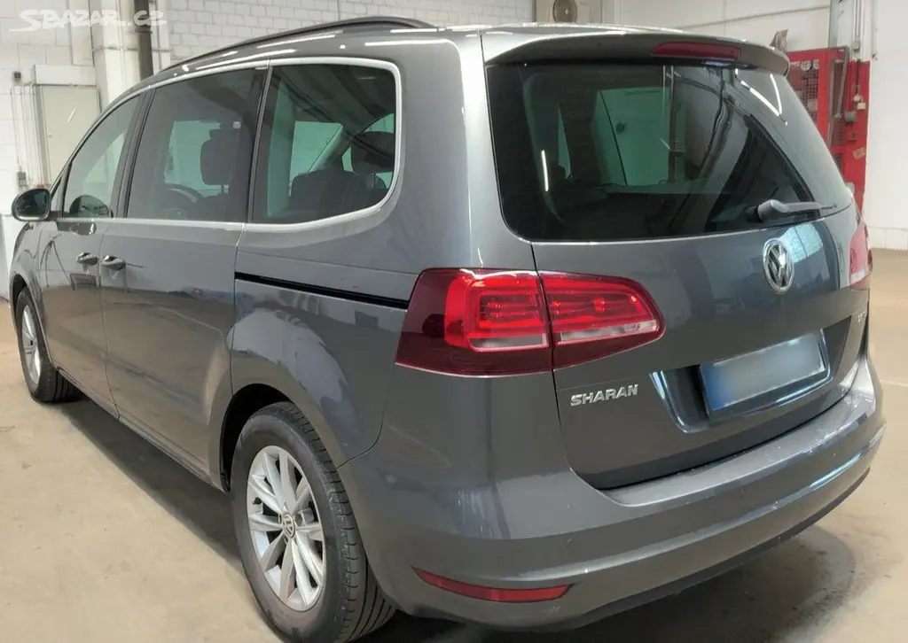 Volkswagen Sharan, 2.0 Tdi 110KW 7-MÍST VYHŘ. SED - fotka 5