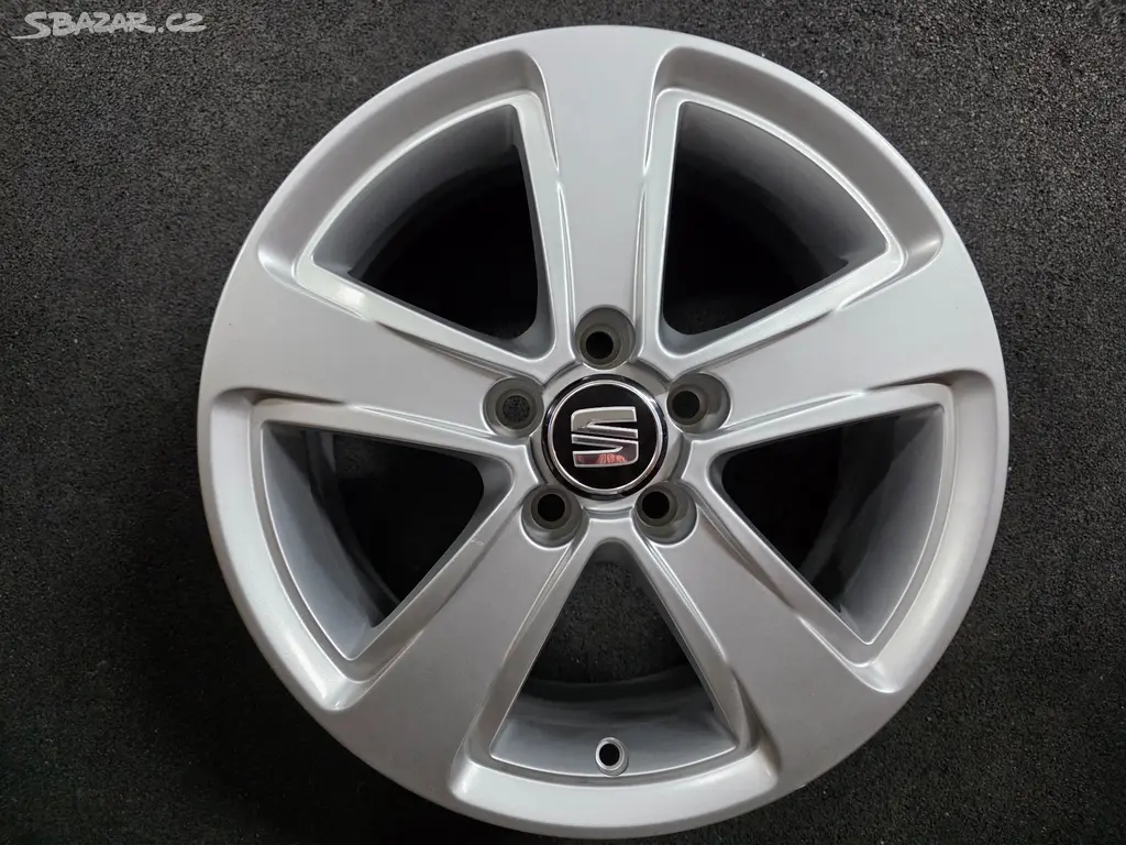 Seat Ibiza Alu kolo 15 6L0601025R Originál kusovka
