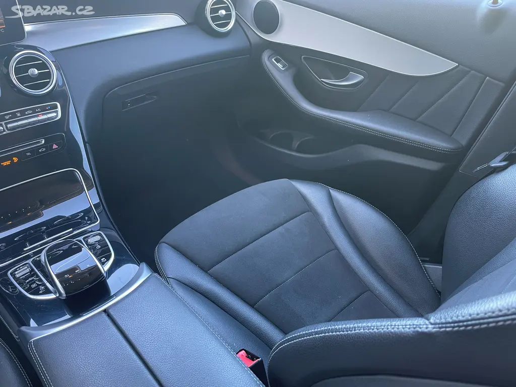 Mercedes-Benz GLC, 350e 4Matic 155kW - fotka 5