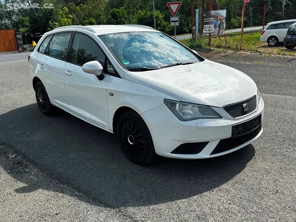 Seat Ibiza 1.2TDi, r.2012, serviska, pouze prodej - fotka 2