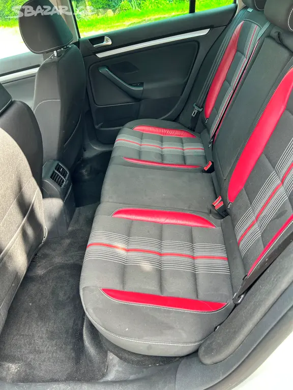 Volkswagen Golf VI Variant 2.0 TDI 125 kW - fotka 3