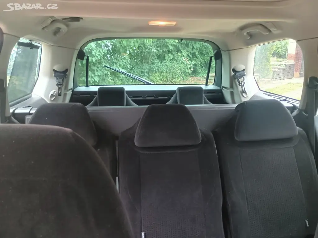 Citroen c4 picasso - fotka 4