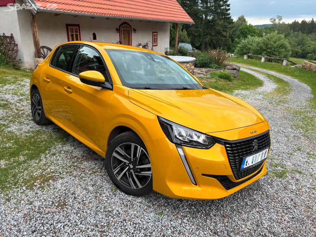 Peugeot 208 1.2 PureTech | 07/2020 | 58 500 km |