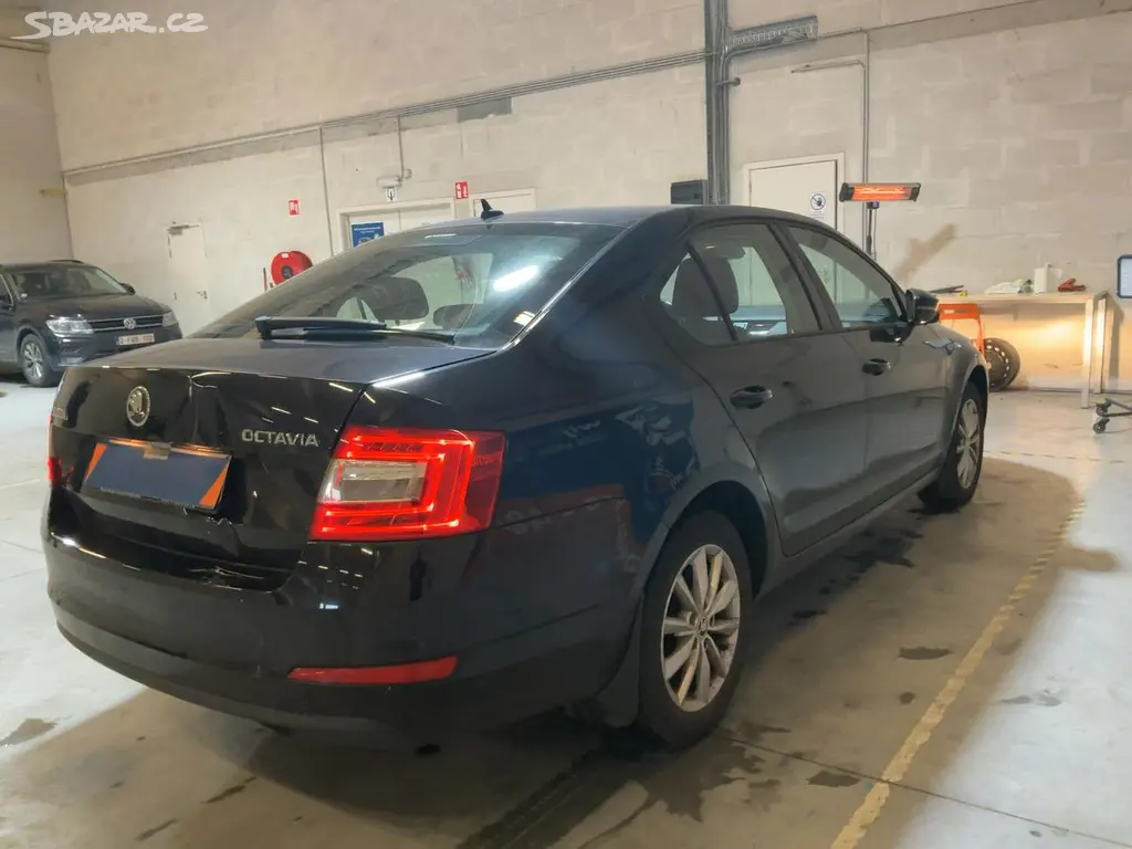 Skoda Octavia 1.4 TSI Ambition - fotka 3