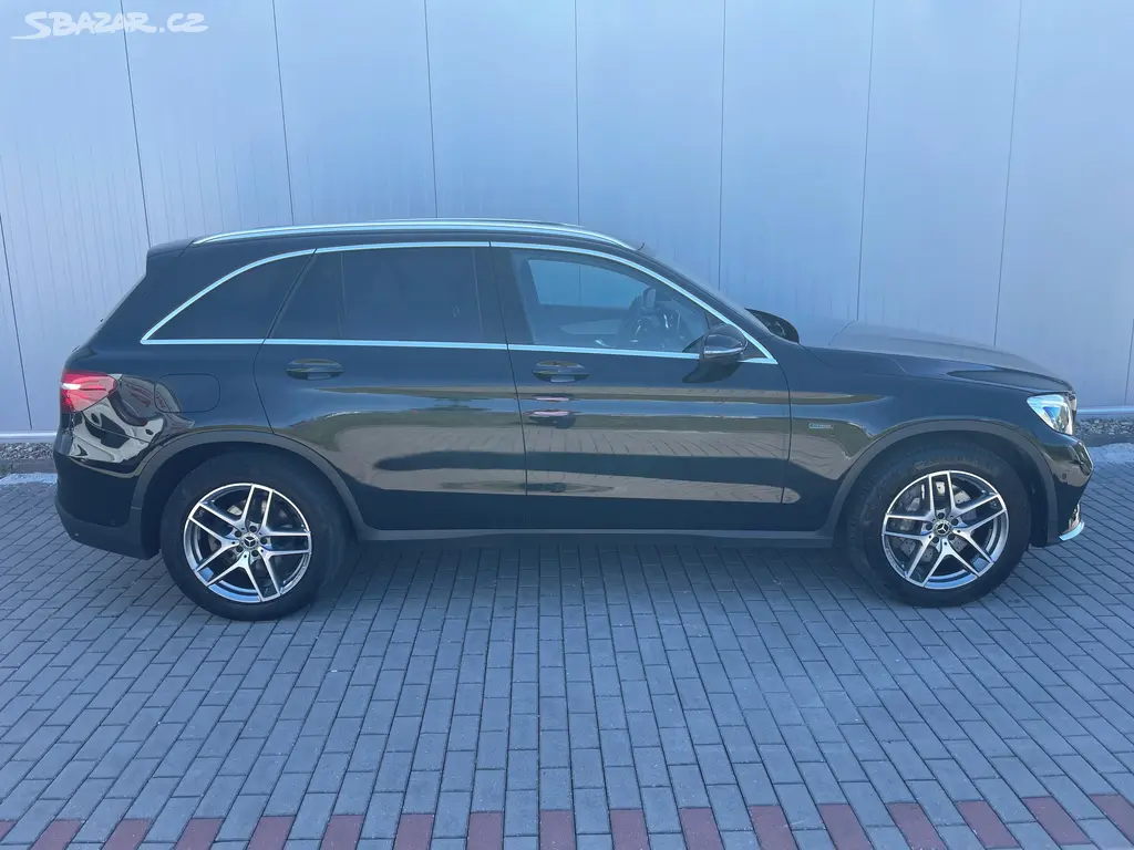 Mercedes-Benz GLC, 350e 4Matic 155kW - fotka 3