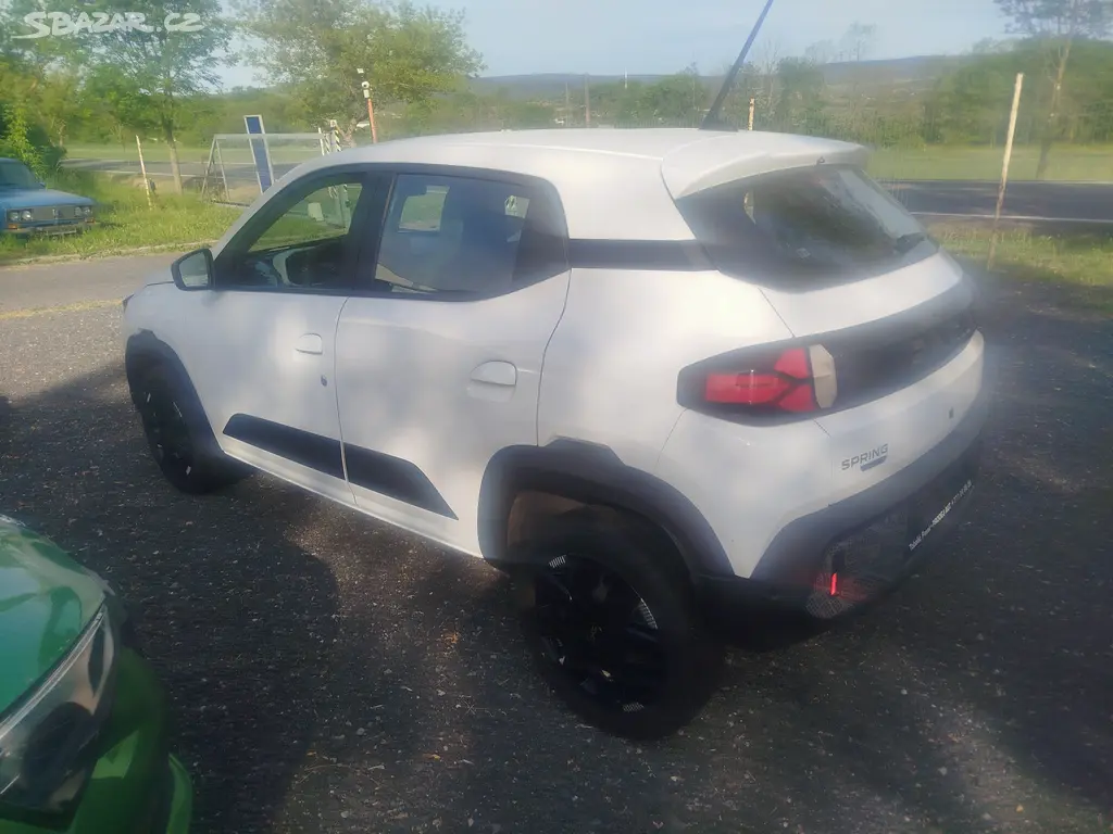 Dacia Spring - fotka 2