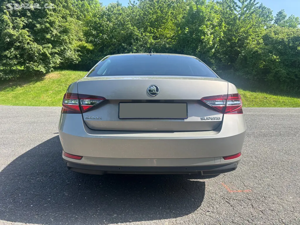Škoda Superb III 2.0 TSI 2016 162kw Style NAV - fotka 6