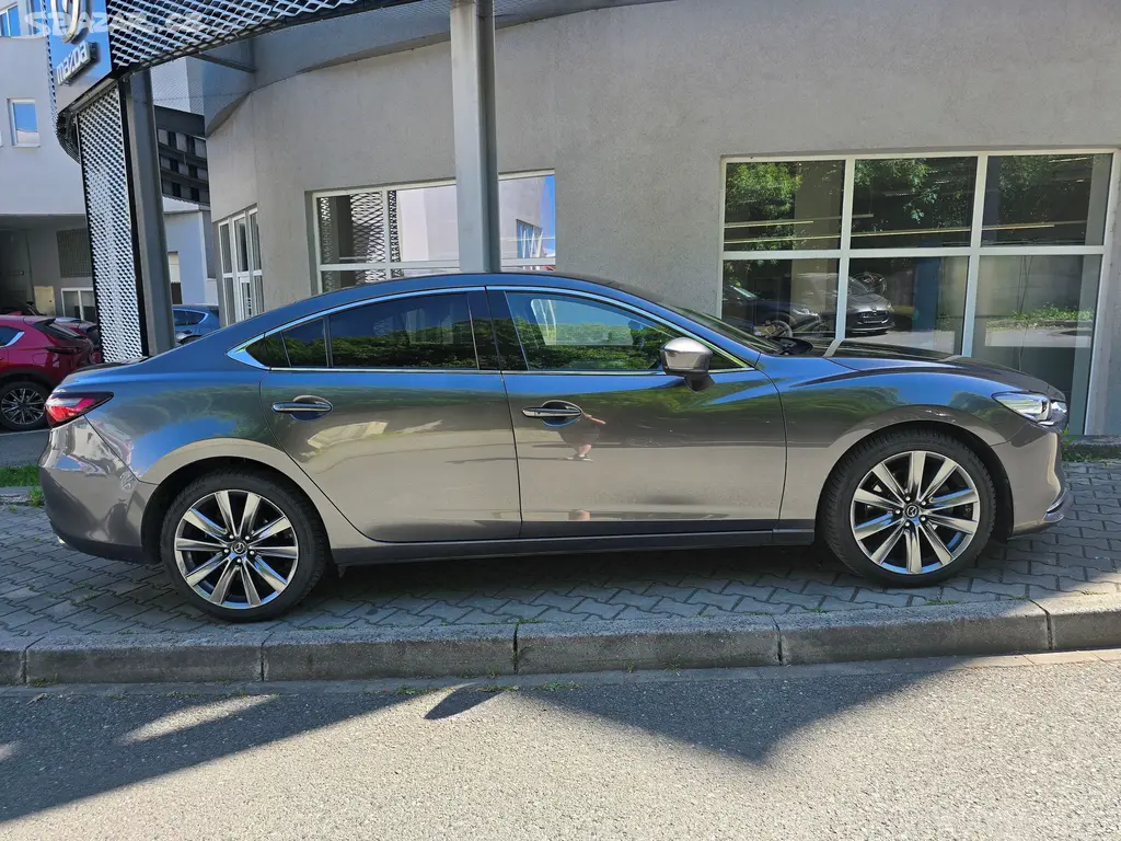Mazda 6, 2.2D 135kw, plná výbava - fotka 6