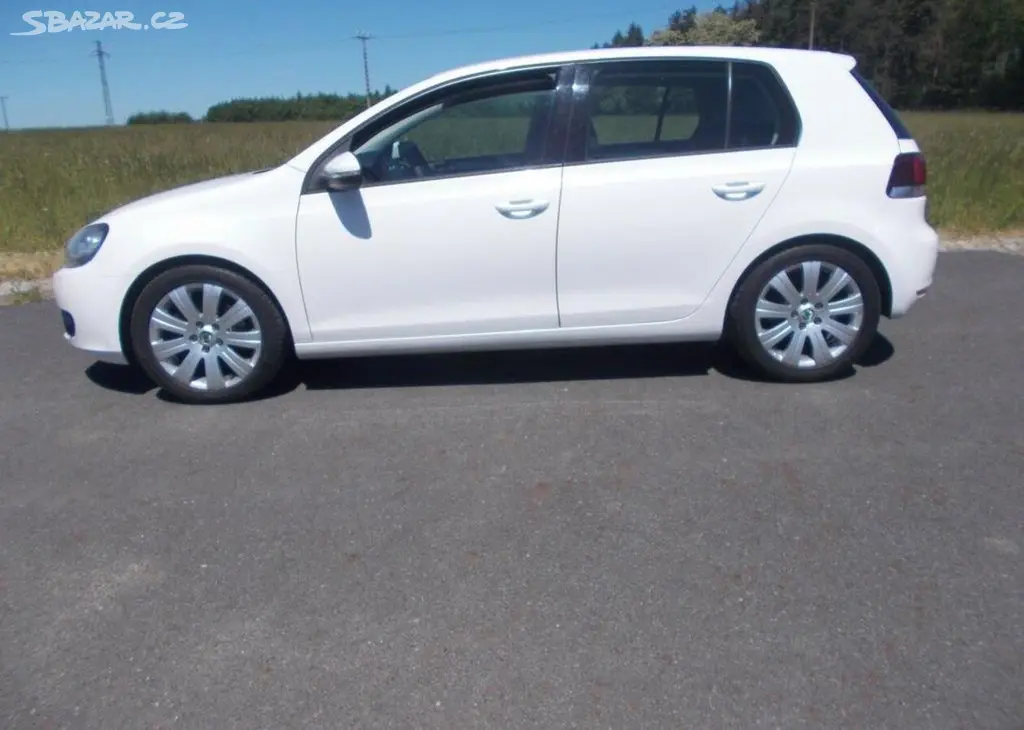 Volkswagen Golf 2,0TDI 103 KW nafta manuální - fotka 2