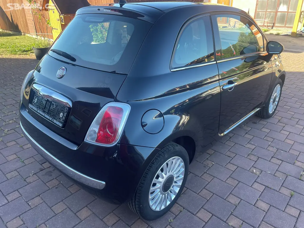 Fiat 500, r.v. 2014, 1.2 benzin, klima, panorama - fotka 4