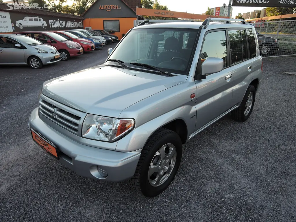 Mitsubishi Pajero Pinin 1,8 i 4x4 82tkm 1.maj.2005 - fotka 2