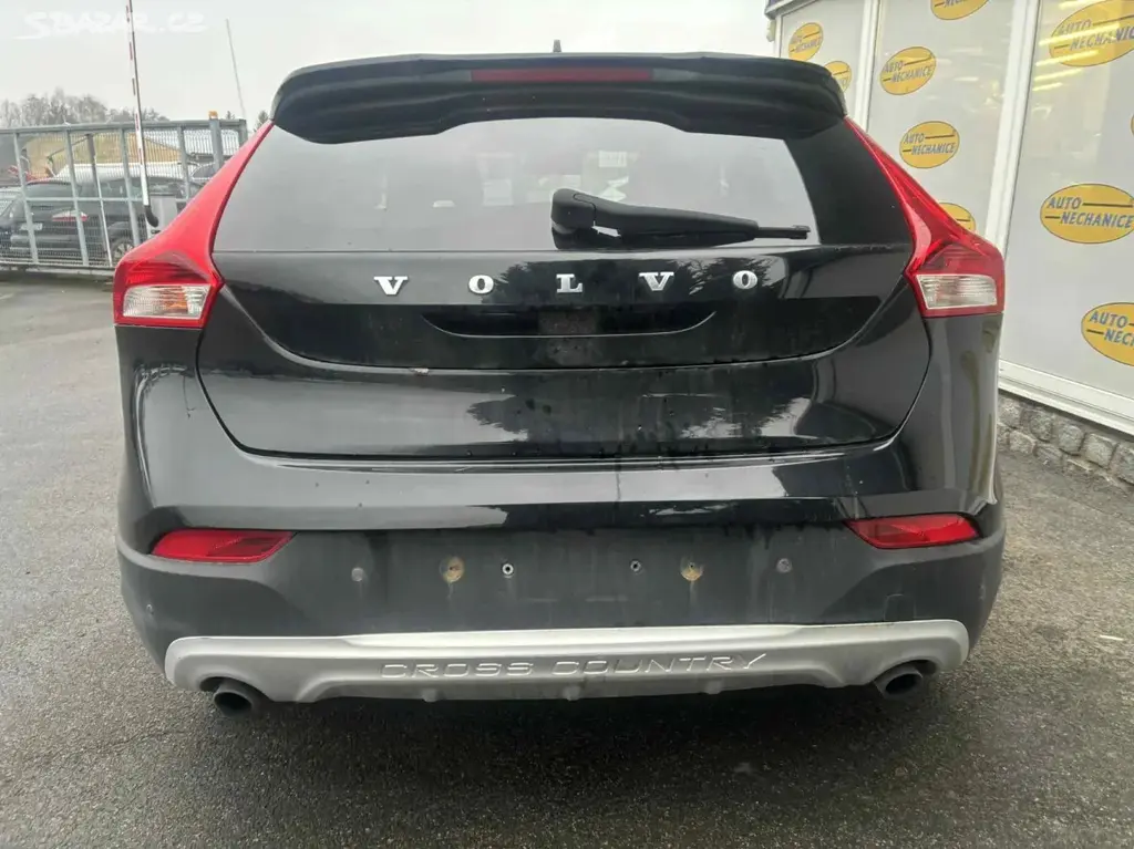 Volvo V40, 1.5 CROSS COUNTRY - fotka 5