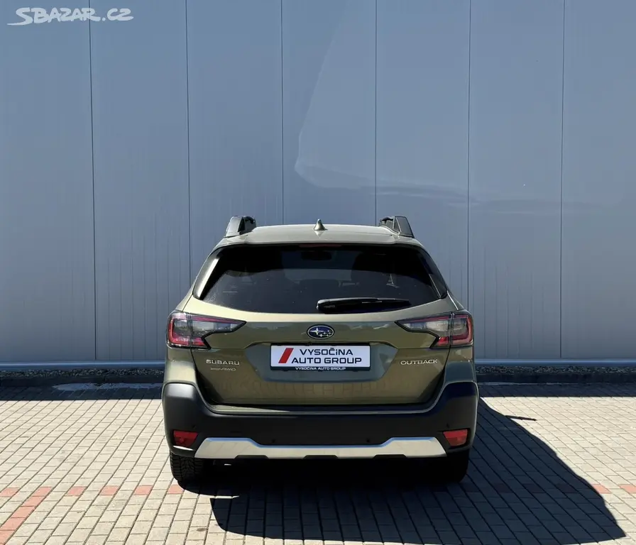 Subaru Outback, 2.5i 124kW CVT 4WD ACTIVE - fotka 6
