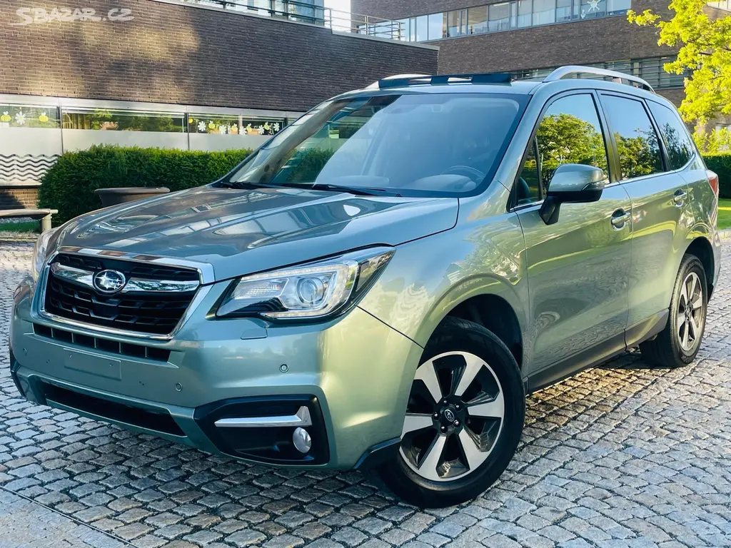 Subaru Forester, 2.0i 4x4 AUT KAM TAŽNÉ SERVISK