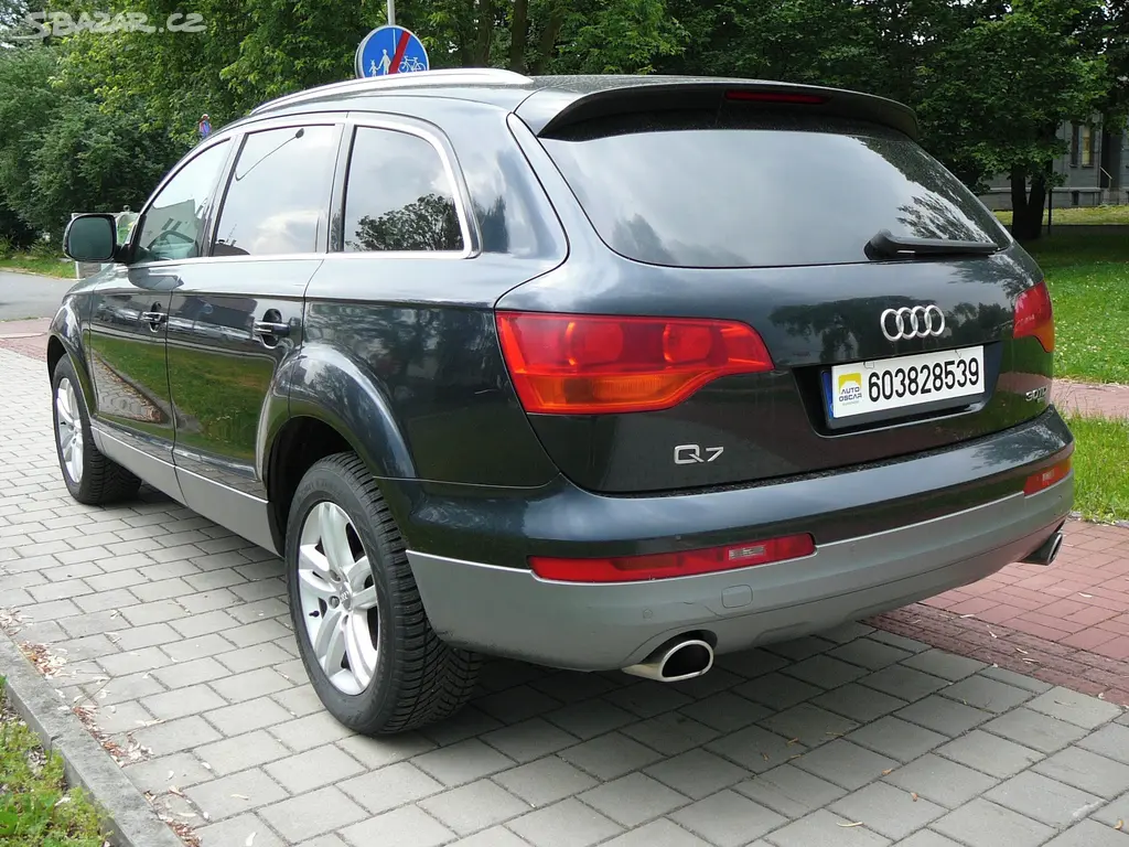 Audi Q7, 30TDi Quattro ČR 1MAJ 142000KM - fotka 5