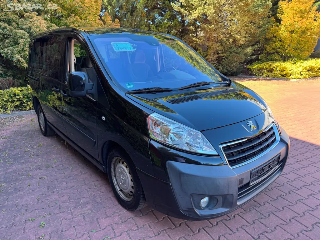 Peugeot Expert 2.0 HDi 120kW,Automat,Tažné,8.Míst. - fotka 5