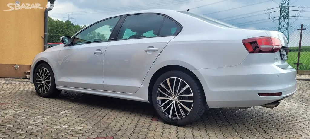 VW Jetta 1,4TSi 92kW benzín Allstar - fotka 6