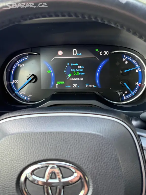 Toyota RAV 4 2.5 hybrid 2021 rok - fotka 2