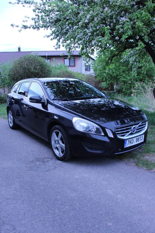 Volvo V60 2.0L 120KW