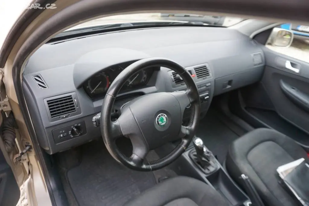 Škoda Fabia, 1,2 12V 47KW 1,MAJ NOVÉ V ČR - fotka 5