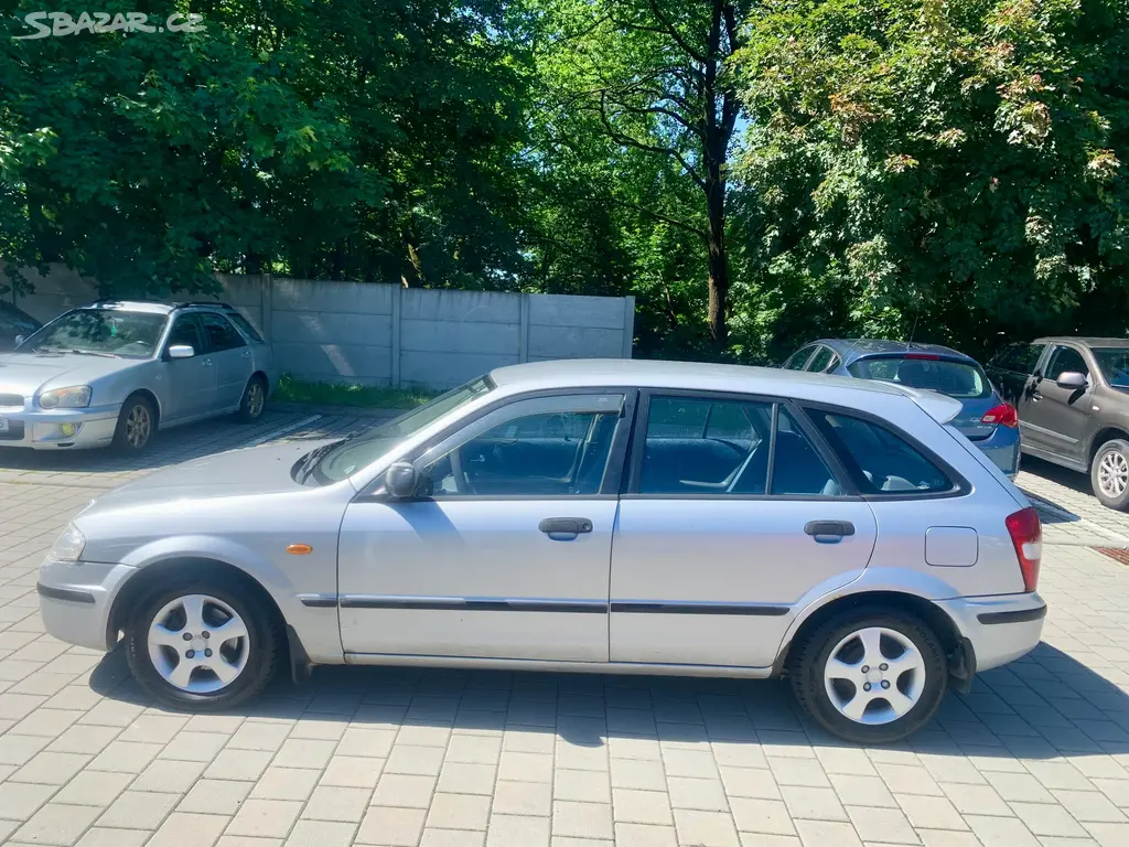 mazda 323f 165tkm 2.0d nová STK 1maj - fotka 4