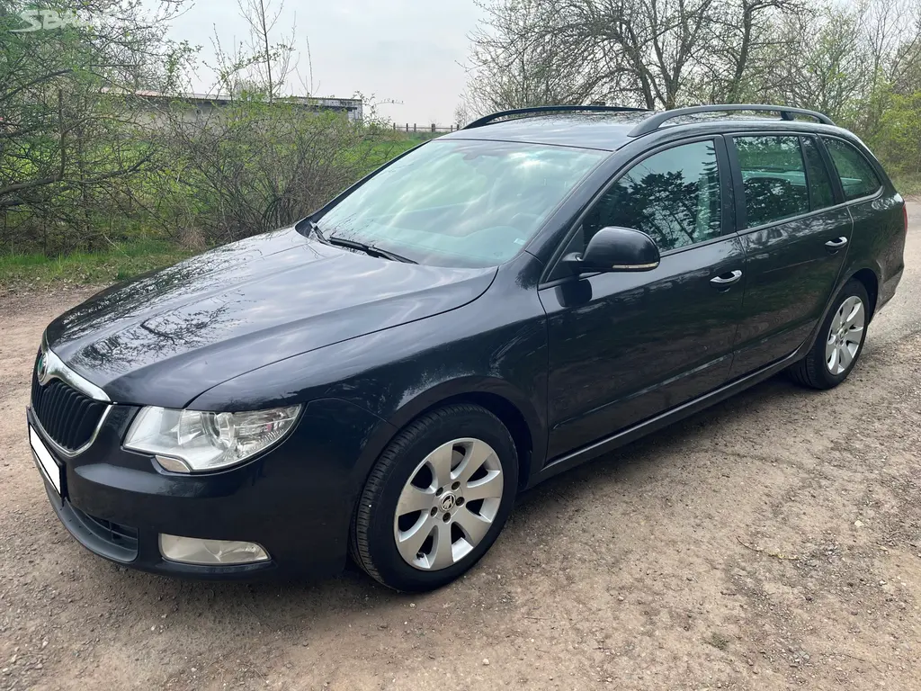 Škoda Superb kombi 2.0TDi CR 103kW rv 2011 - fotka 3