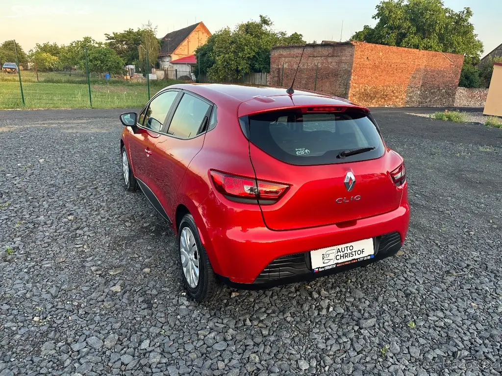 Renault Clio 1,2i (54kW) NAVIGACE - fotka 3