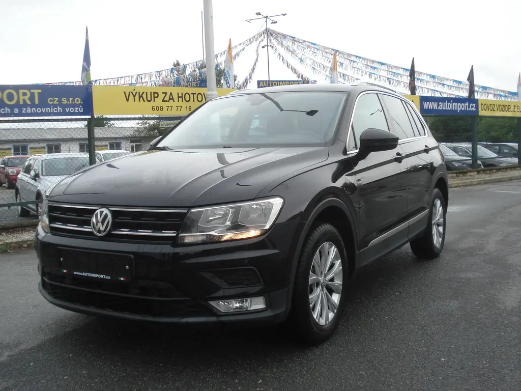 Volkswagen Tiguan, 2.0 TDi 4x4 Manuál NAVI - fotka 2