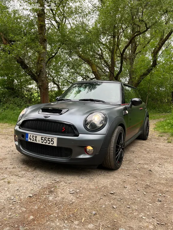 Mini Cooper S, R56 - fotka 2