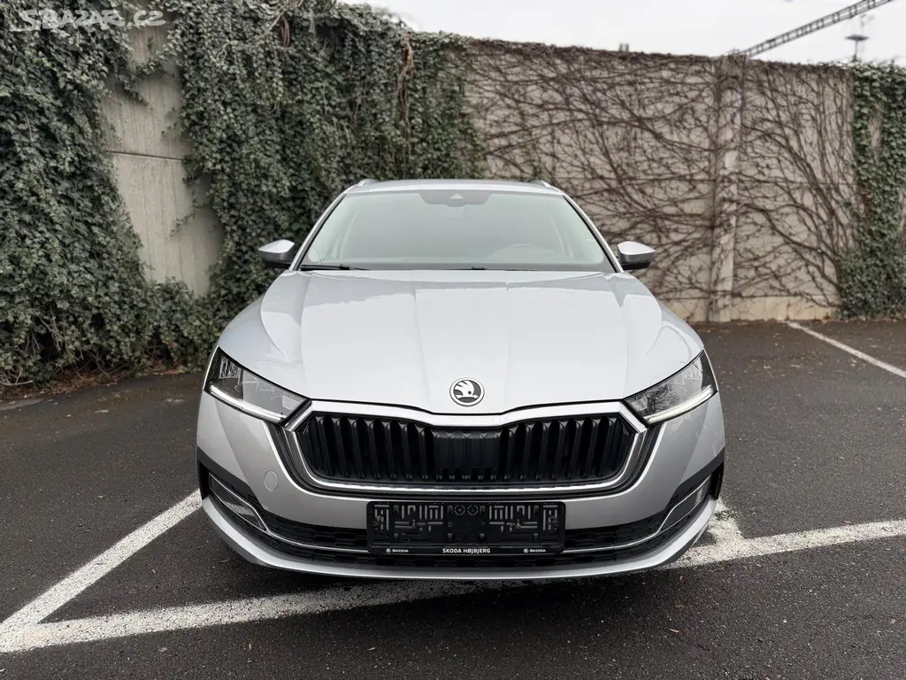 Škoda Octavia 4 STYLE 2.0TDI 110KW DSG/2023/144Tkm - fotka 5