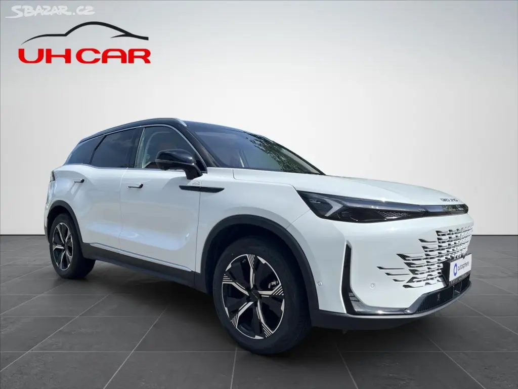 BAIC X7, 1,5 T 130kW 7DCT - fotka 3