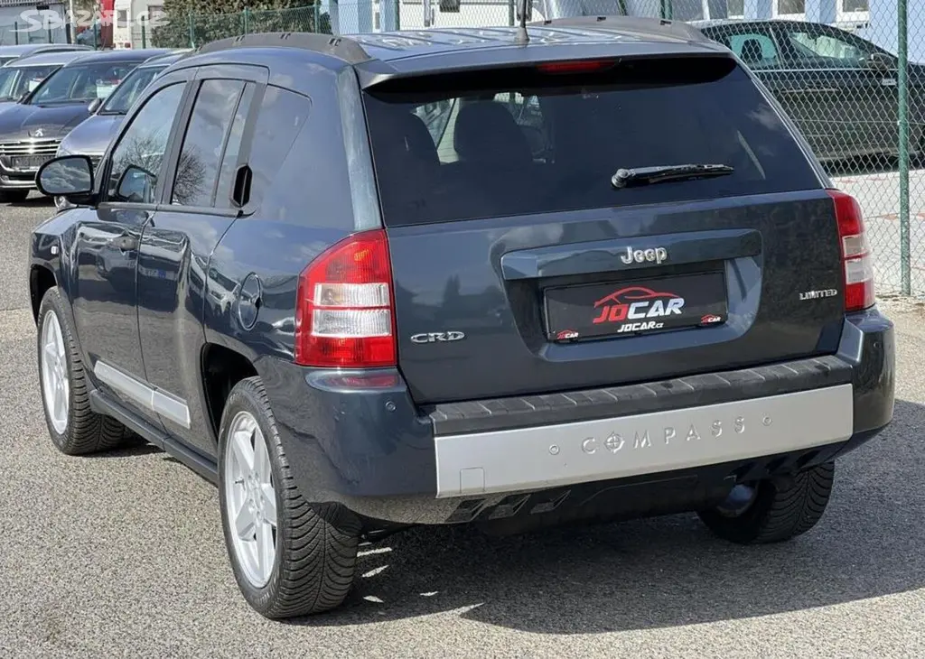 Jeep Compass 2.0CRD LIMITED 4x4 KŮŽE NAVI manuální - fotka 5