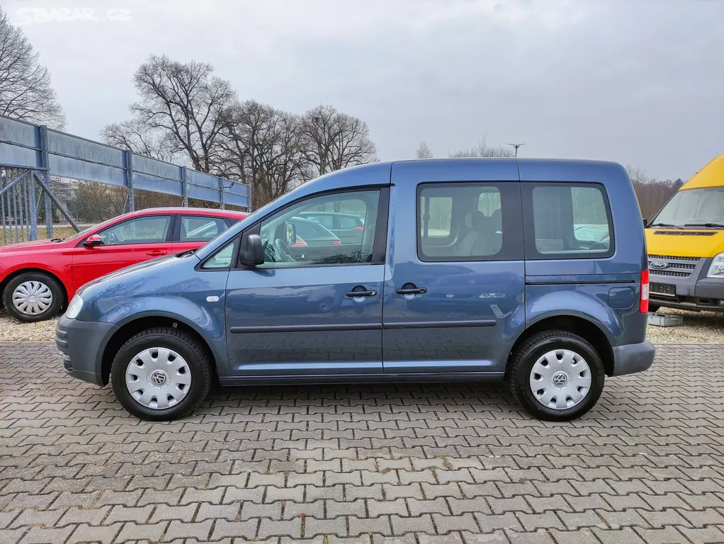 VW CADDY 1.9 TDi 77KW,2010,LIFE,KLIMA,ISOFIX,CD - fotka 4