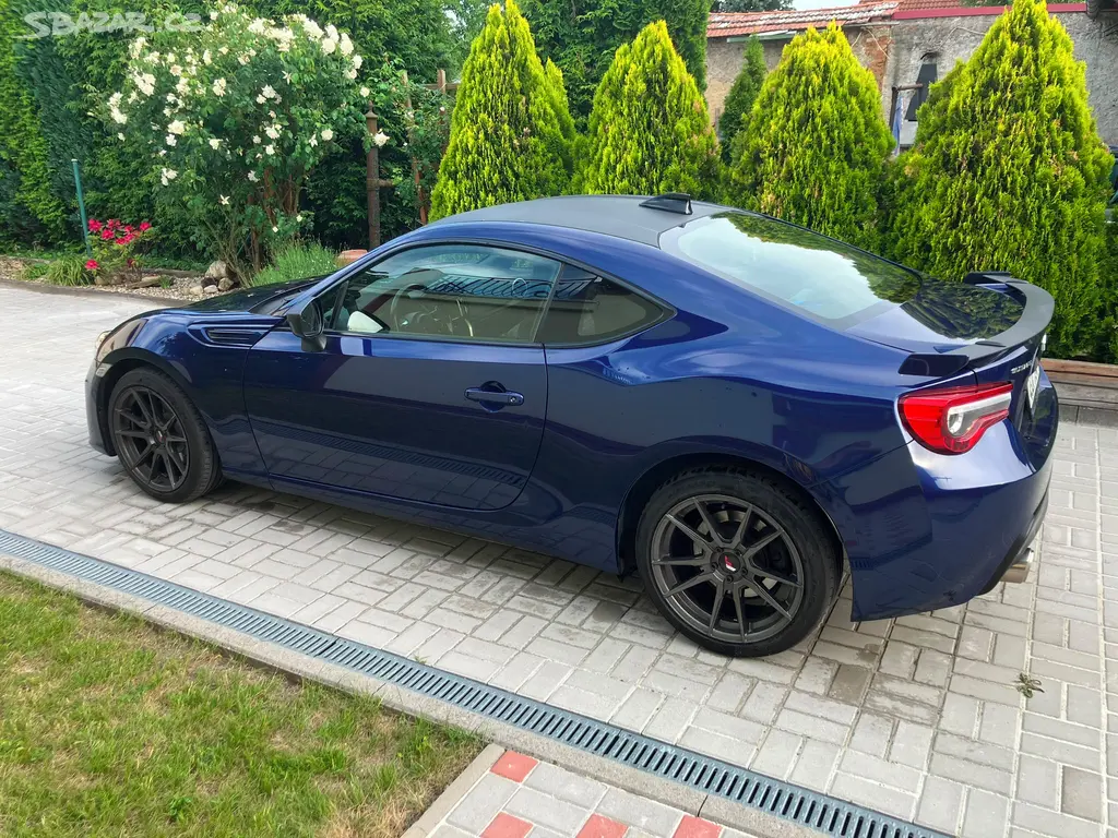 Subaru BRZ - fotka 4