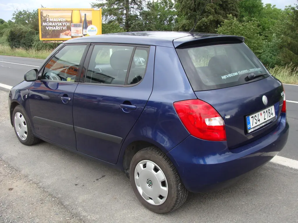 Škoda Fabia, 1.2HTp,51 kW,serviska,nová STK - fotka 3