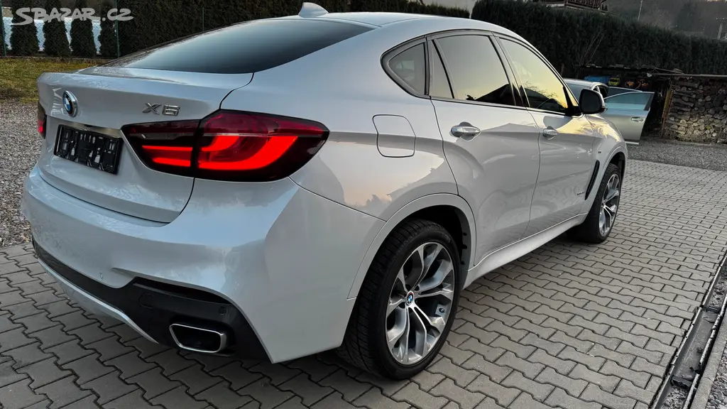 BMW X6, 40d XDrive m paket - fotka 6