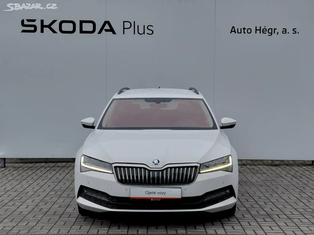 Škoda Superb, 2.0 TDI 110kW Ambition Combi - fotka 4