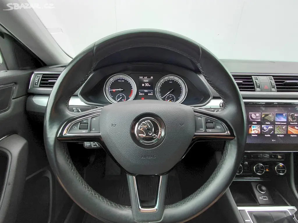 Škoda Superb, 2.0 TDI 110kW Ambition Combi - fotka 5