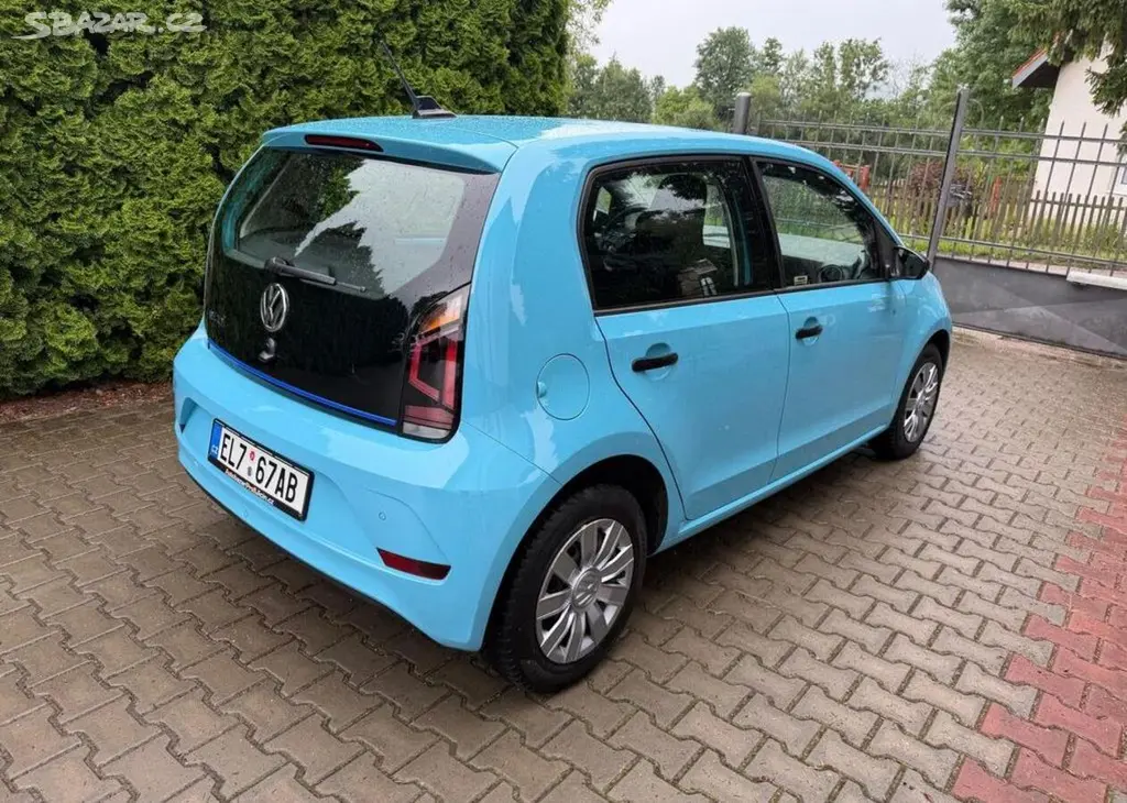 Volkswagen e-up 60 kw , serviska , Top stav - fotka 4