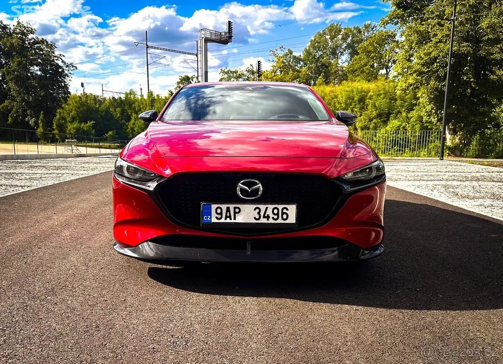 Mazda 3 2,0 e-Skyactiv X186 - fotka 2