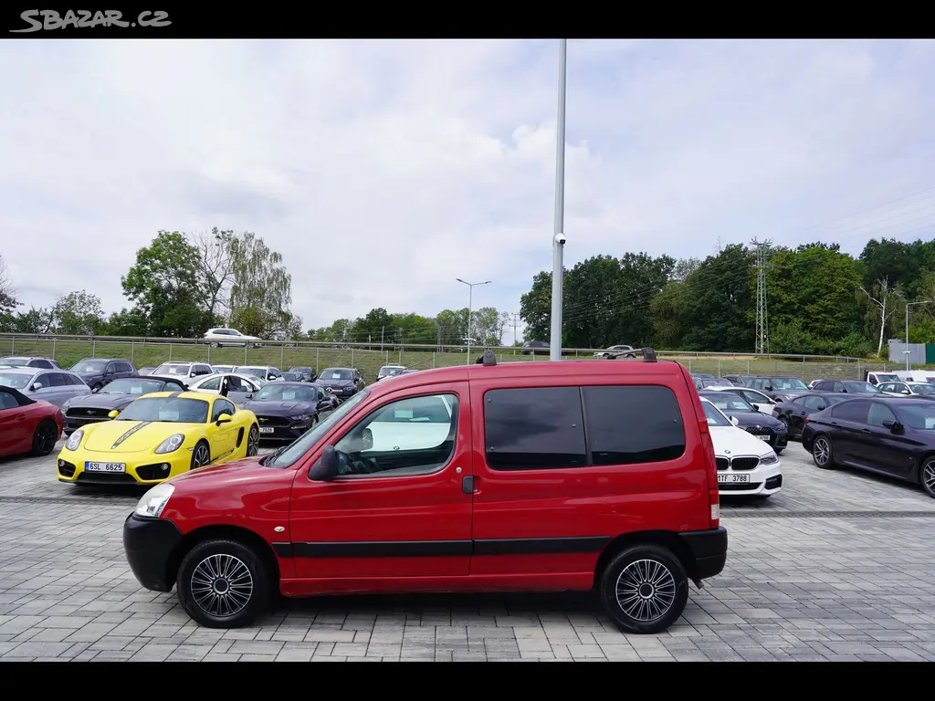 Peugeot Partner, 1.4i, ČR, 5 míst - fotka 3