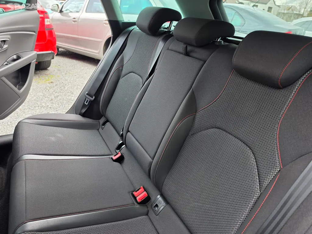 Seat Leon2.0 TDI FR Led - fotka 6