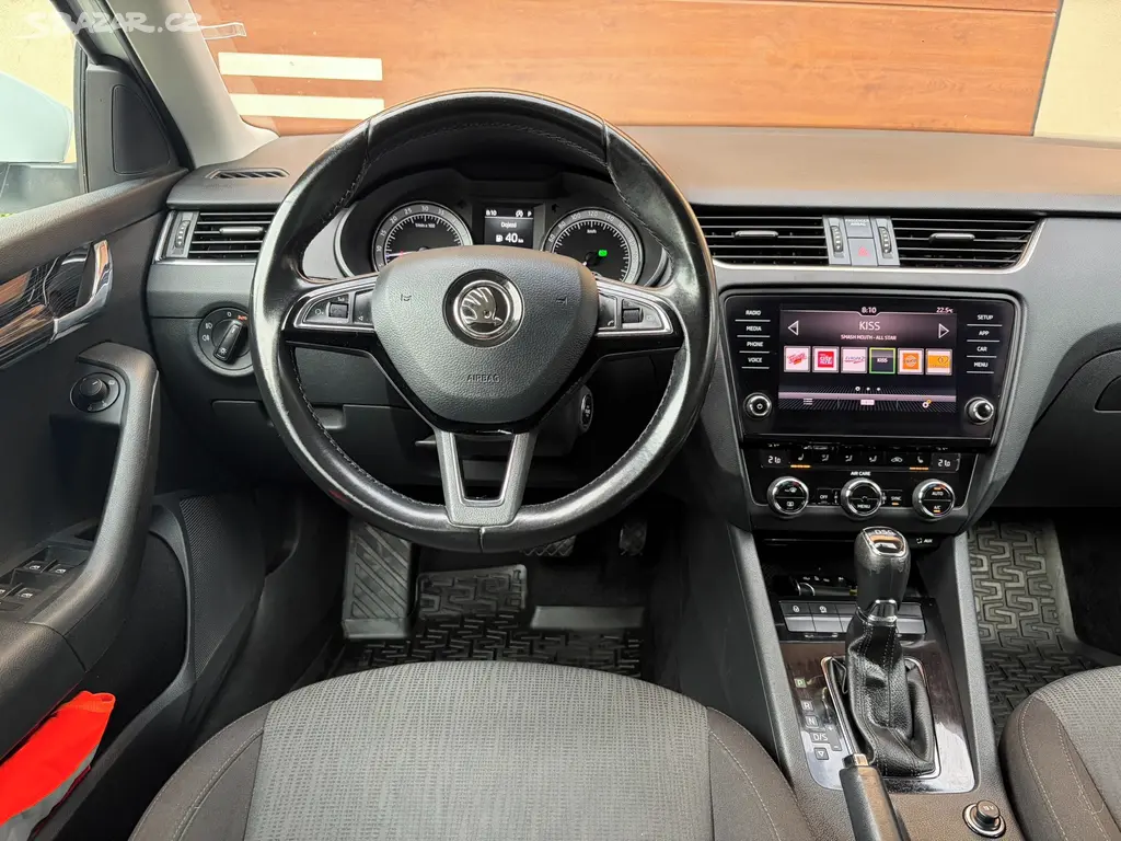 Škoda Octavia, 2.0 TDI 110 kw. DSG. Kombi. - fotka 6