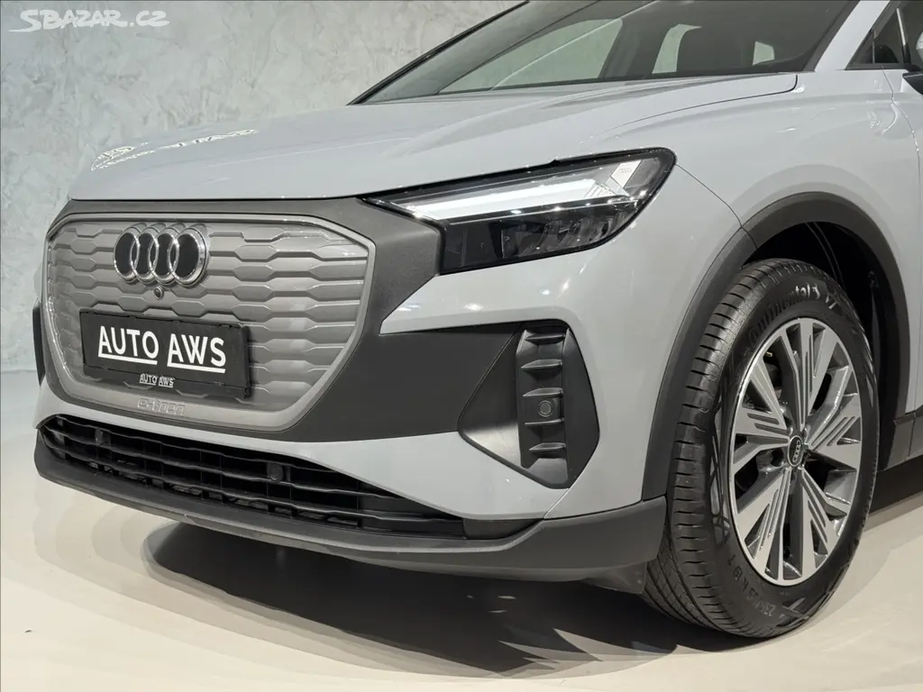 Audi Q4 e-tron, 35 125kW LED Kessy PDC - fotka 5