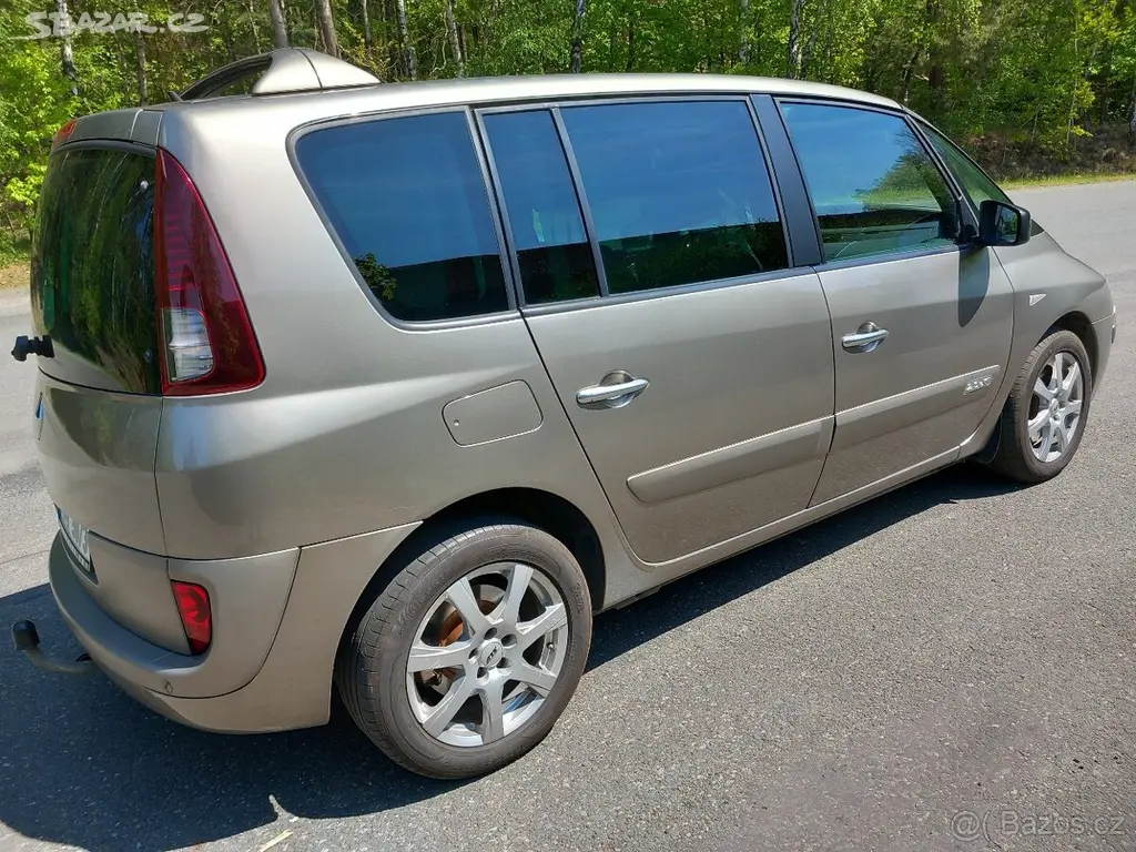 Renault Espace 4...2.0 Dci, rok 2011 - fotka 4