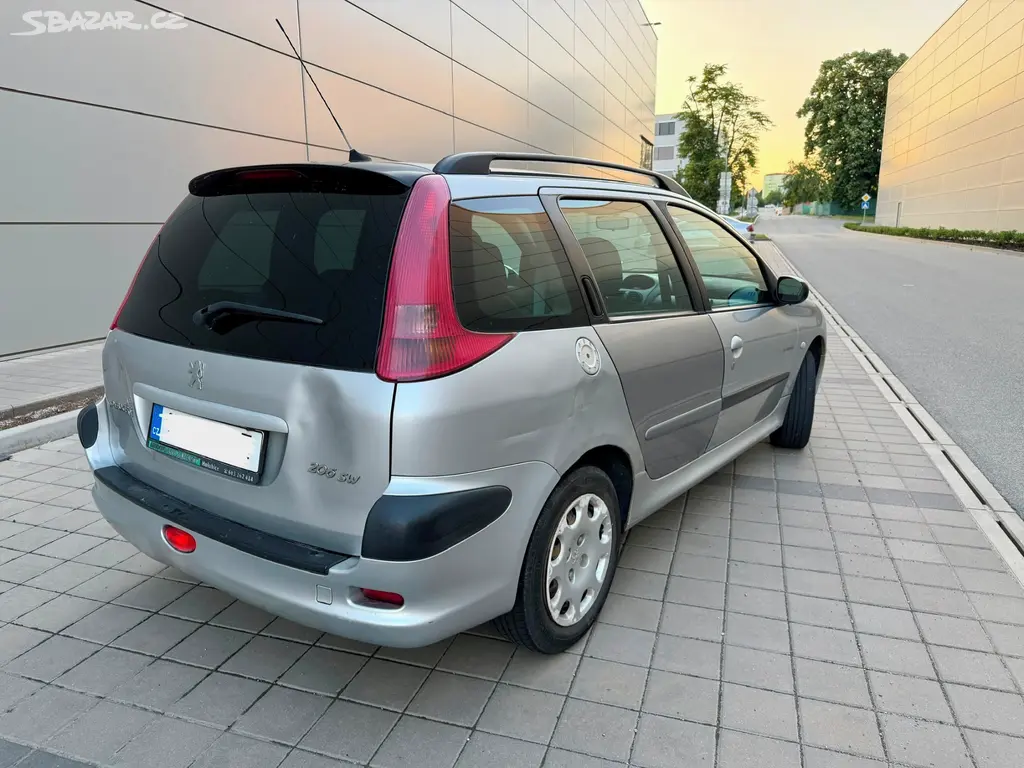 PEUGEOT 206 1.4 HDI KOMBI POJIZDNE - fotka 3
