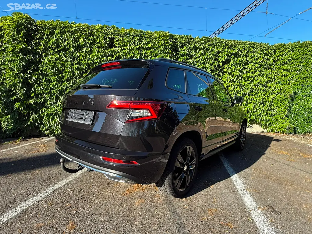 Škoda Karoq 1.5 TSi 110Kw/Sportline/Virtual/Pano - fotka 6