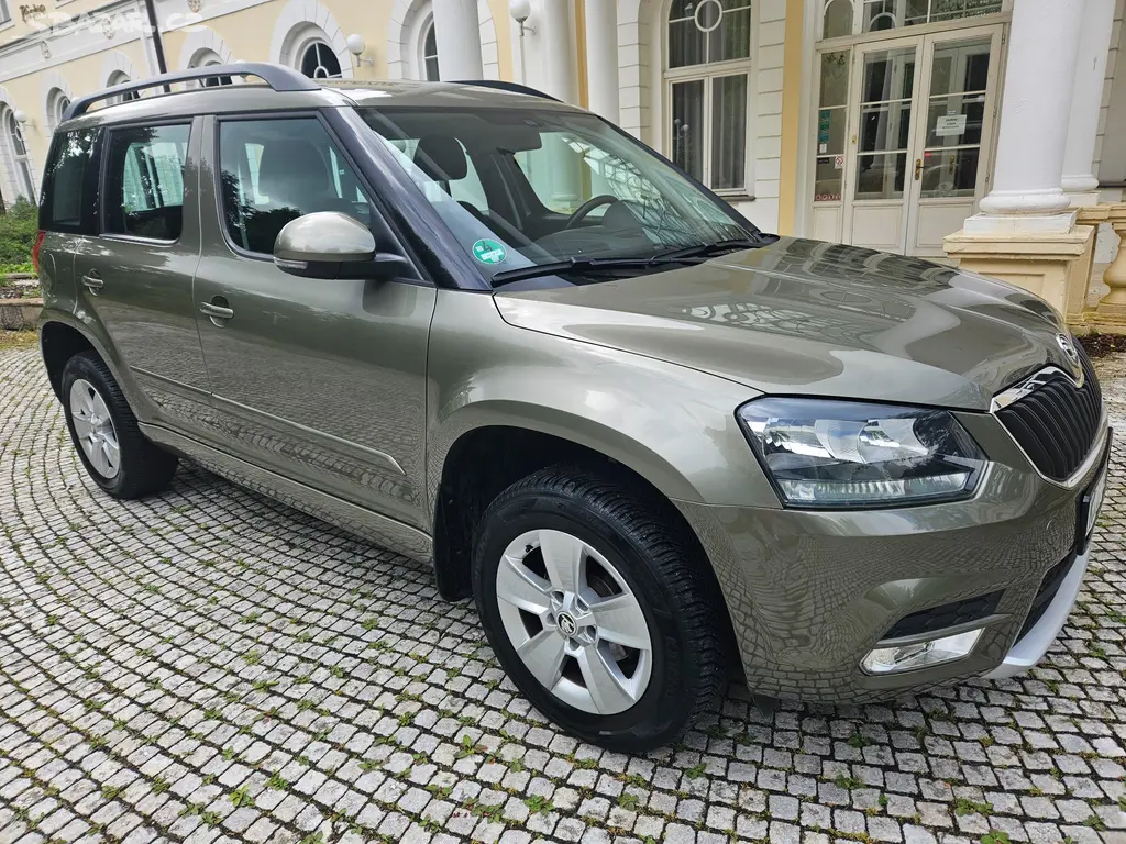 Škoda Yeti 2.0 TDI 81 kW 2014 Bez koroze 147000 km - fotka 2